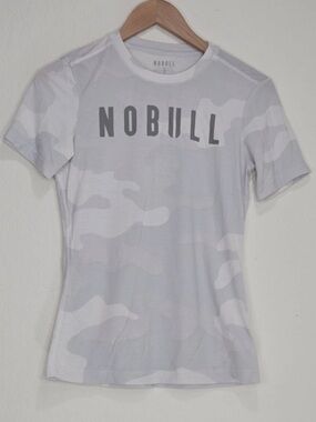 NOBULL Camo Short Sleeve Logo T Shirt White Gray Crossfit Size XS Womens